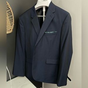 RW&CO. Tailored fit wool blend suit / black iris / coordinating blazer 44R